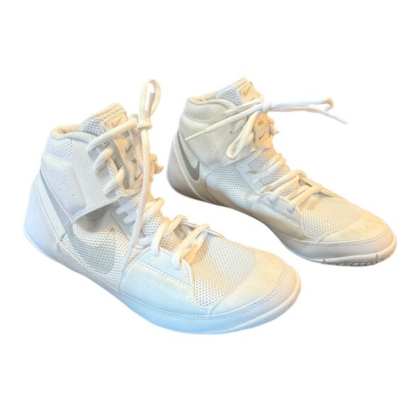 Nike Fury White & Silver Wrestling Boxing MMA Shoes Sneakers Size 7.5 - Picture 2 of 10